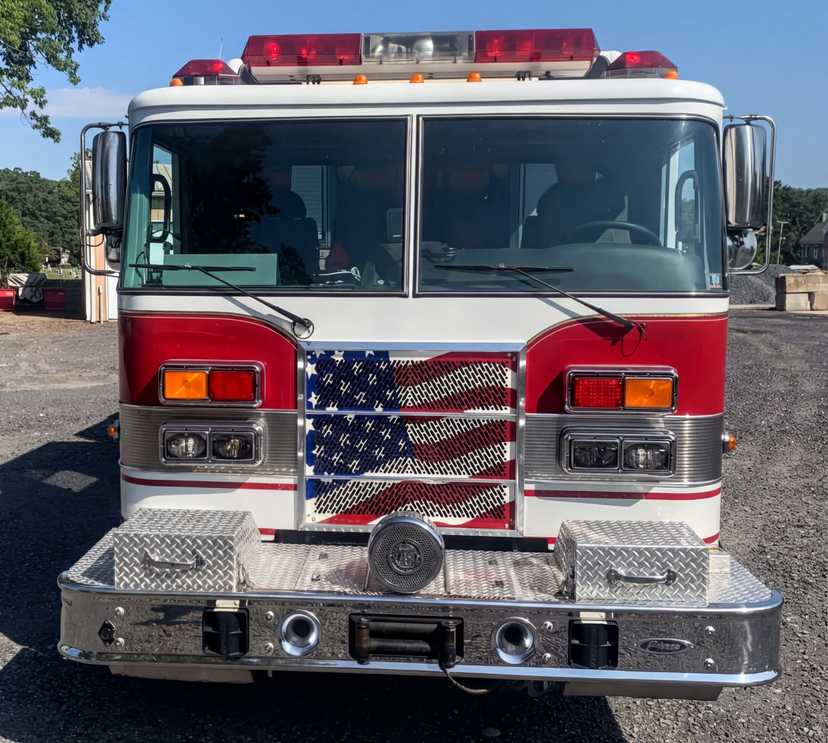 2001 Pierce Lance Rescue Pumper — photo 2