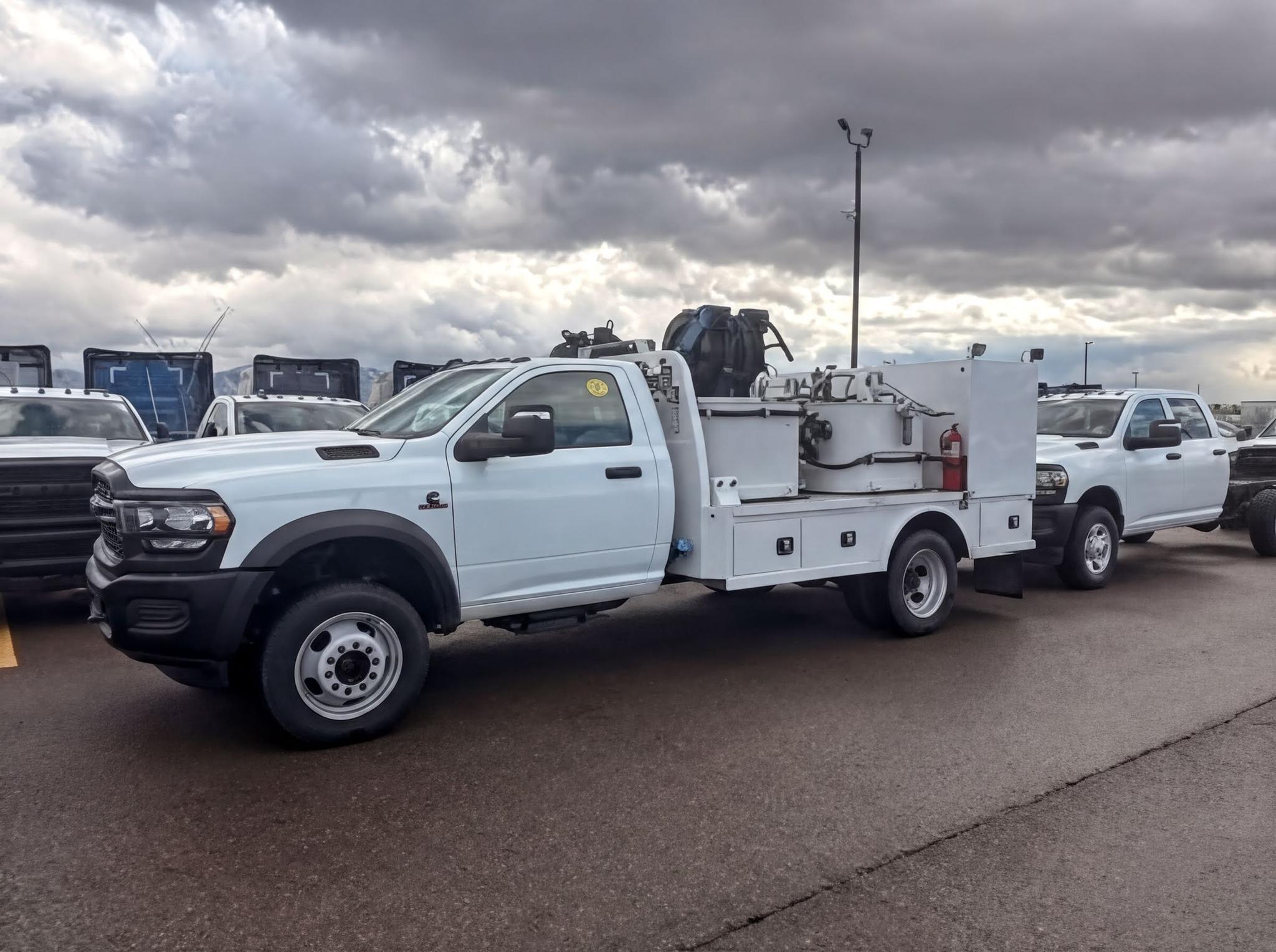 2024 Ram 5500 Regular Cab DRW 4x4 Knapheide Fuel Lube Truck - image 4