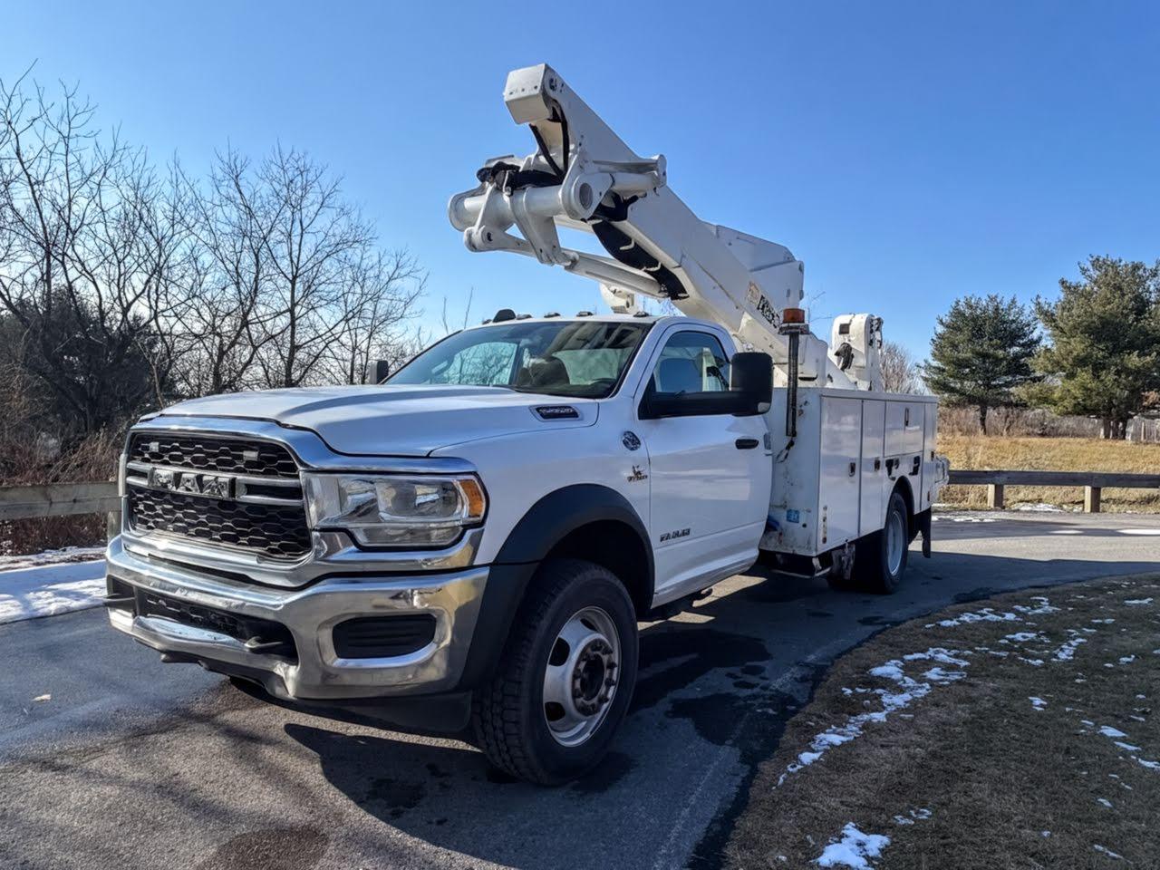 2019 Ram 5500 4x4 Bucket Truck w/ Altec AT48M Boom (53 ft) - image 3