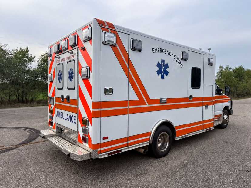 2021 PL-Custom Ford Type I Ambulance — photo 3