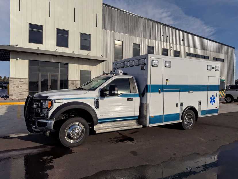 2017 PL-Custom Ford 4x4 Type I Ambulance