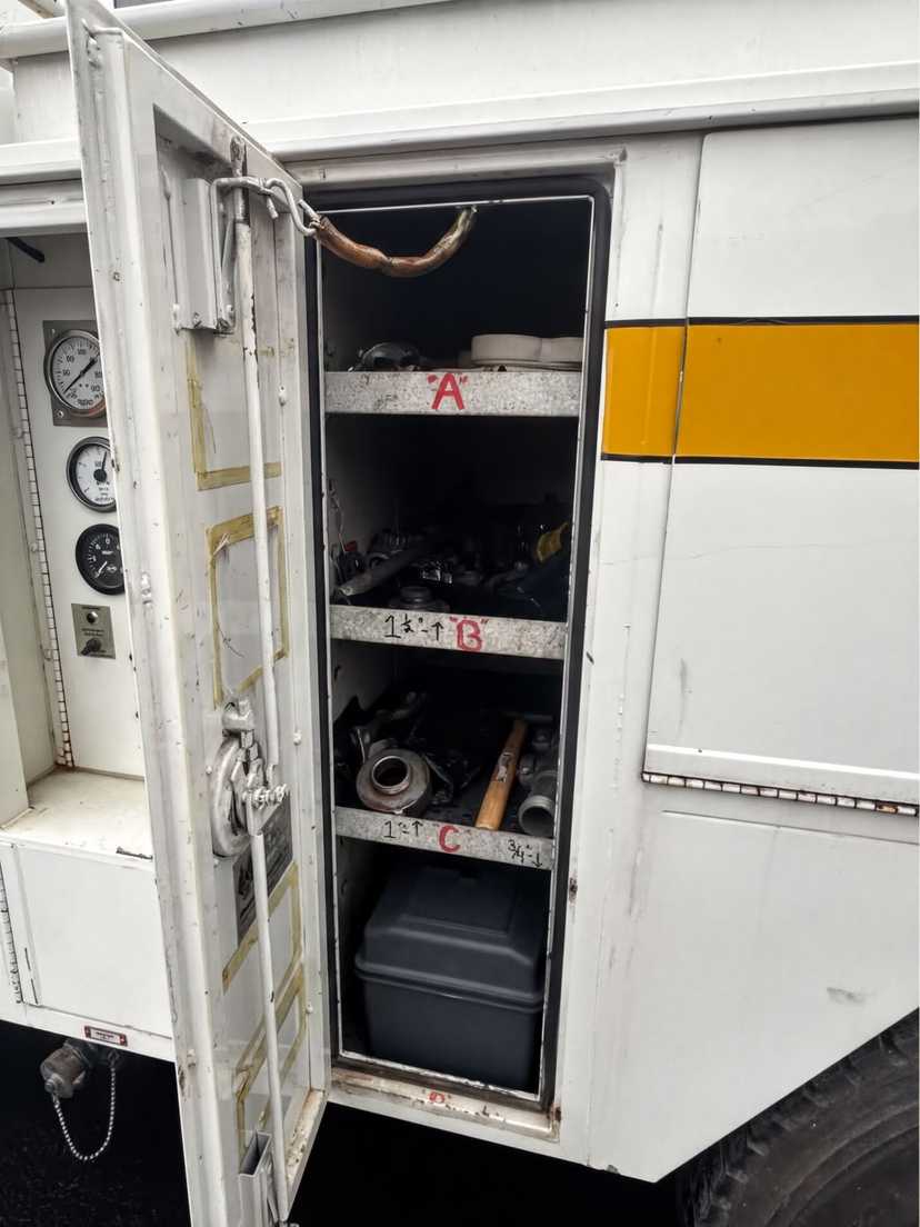 1991 International Wildland Unit — photo 3