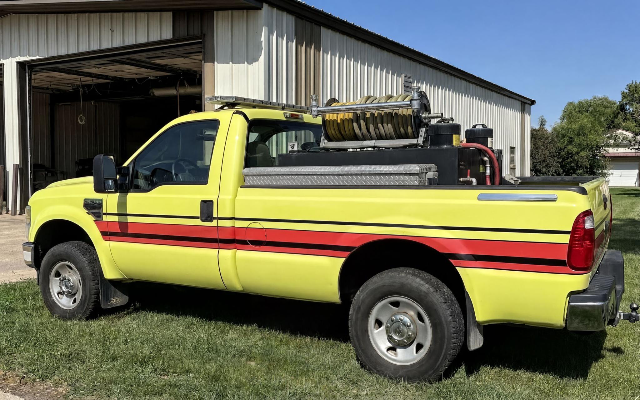2008 Ford F-350 4x4 Brush Truck - image 2