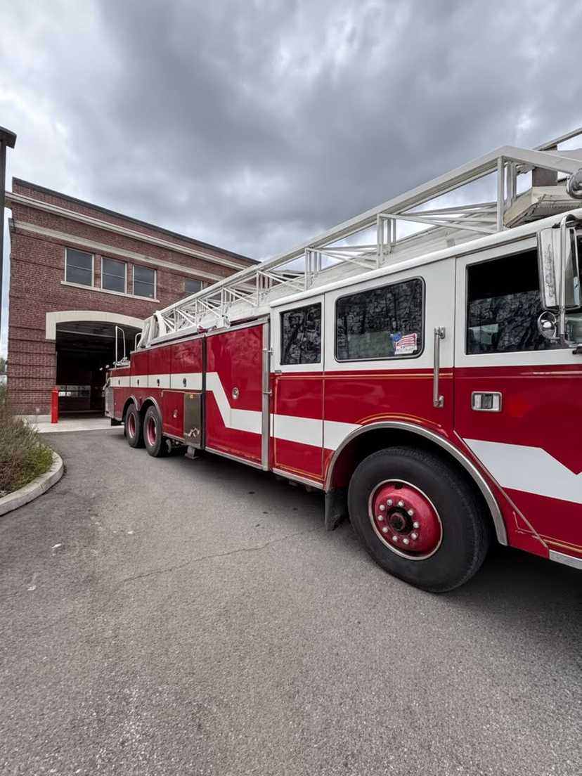 1991 Pierce 100' Aerial — photo 4