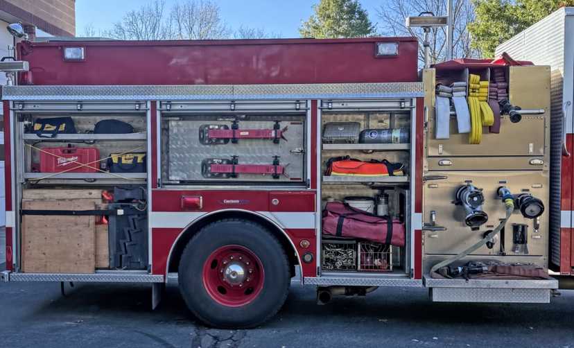 2008 Custom Fire Spartan 4x4 Rescue Pumper — photo 4