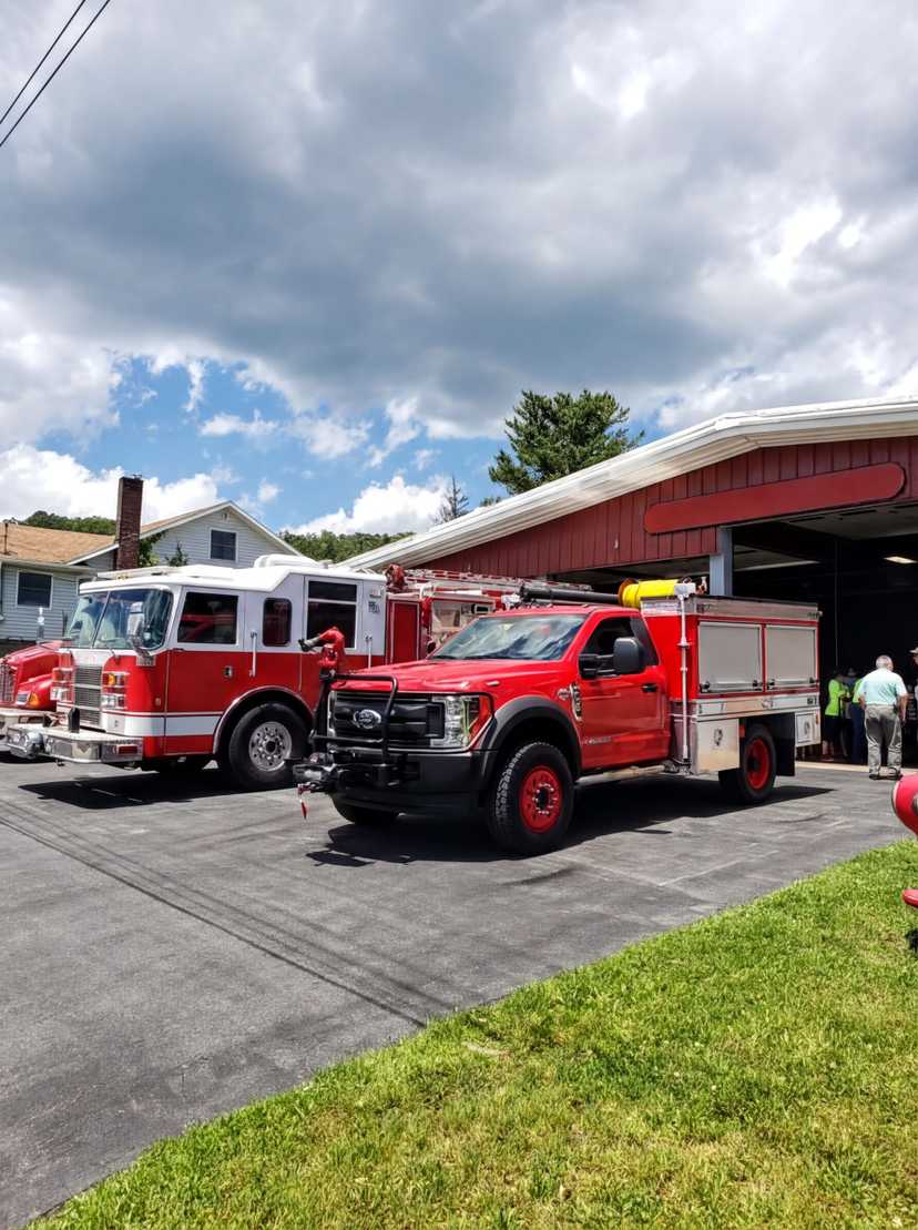 2019 Custom Fire Ford 4x4 Brush Truck — photo 4