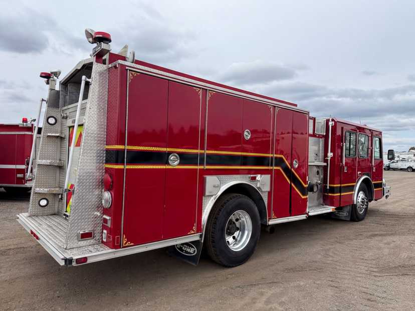 2005 E-One Pumper — photo 3