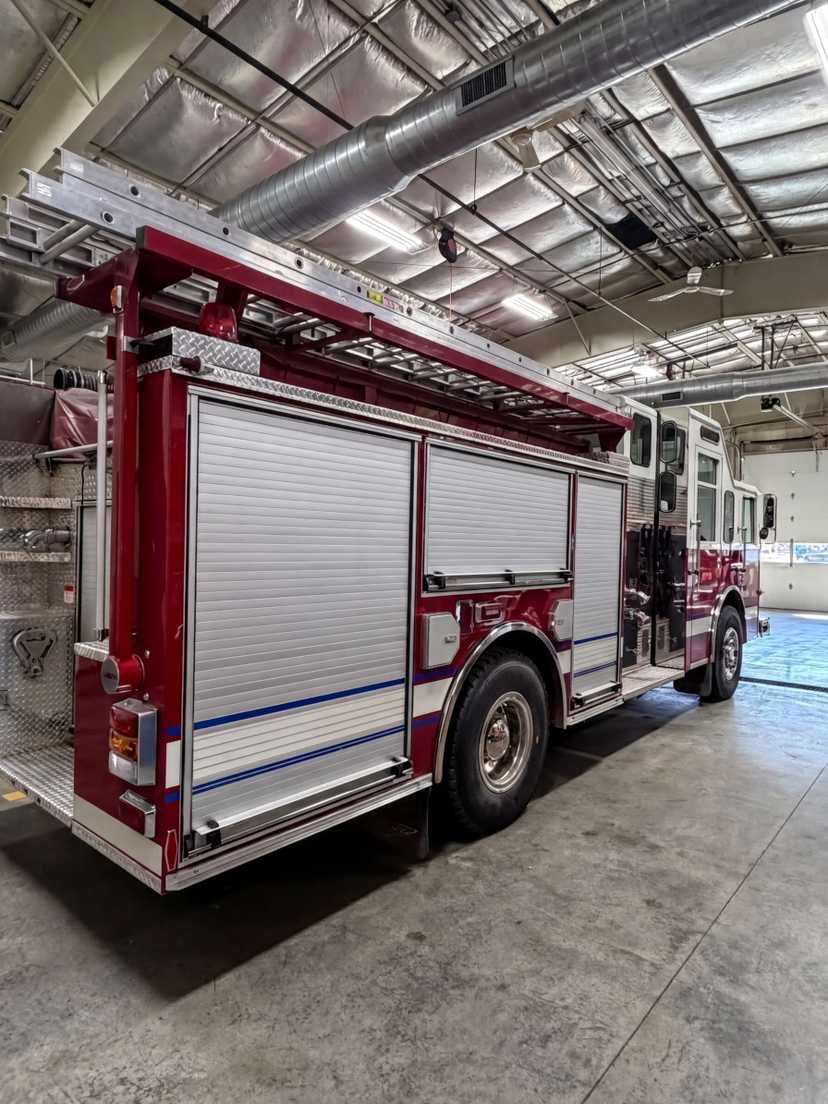 2006 Pierce Contender Pumper — photo 8
