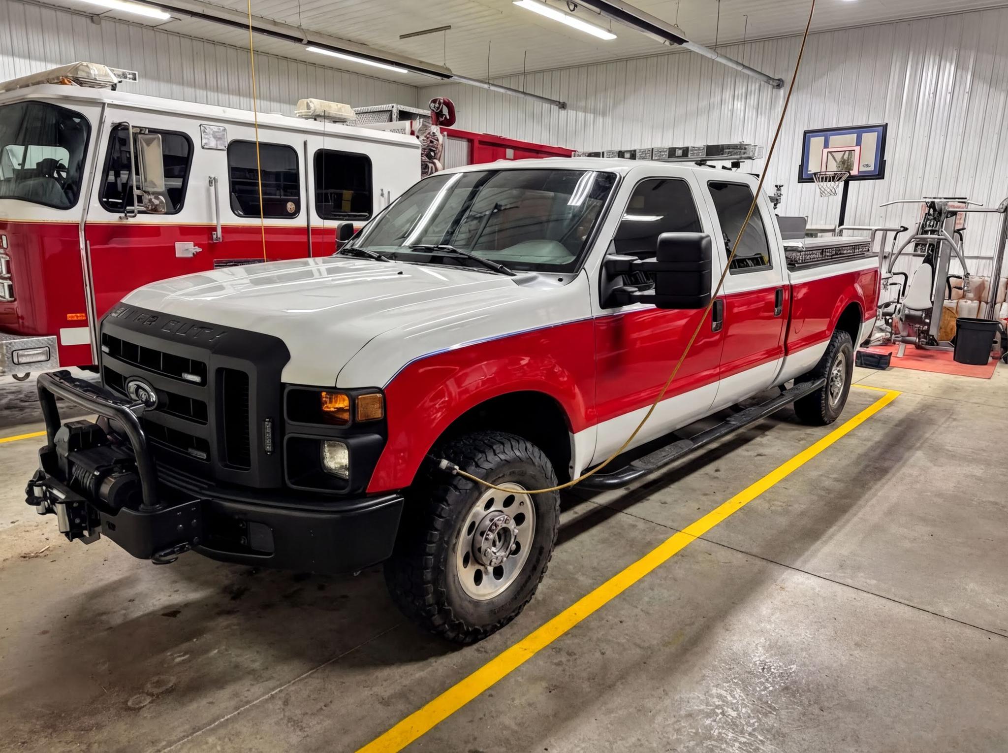 2008 Ford F-350 4x4 Brush Truck - image 2