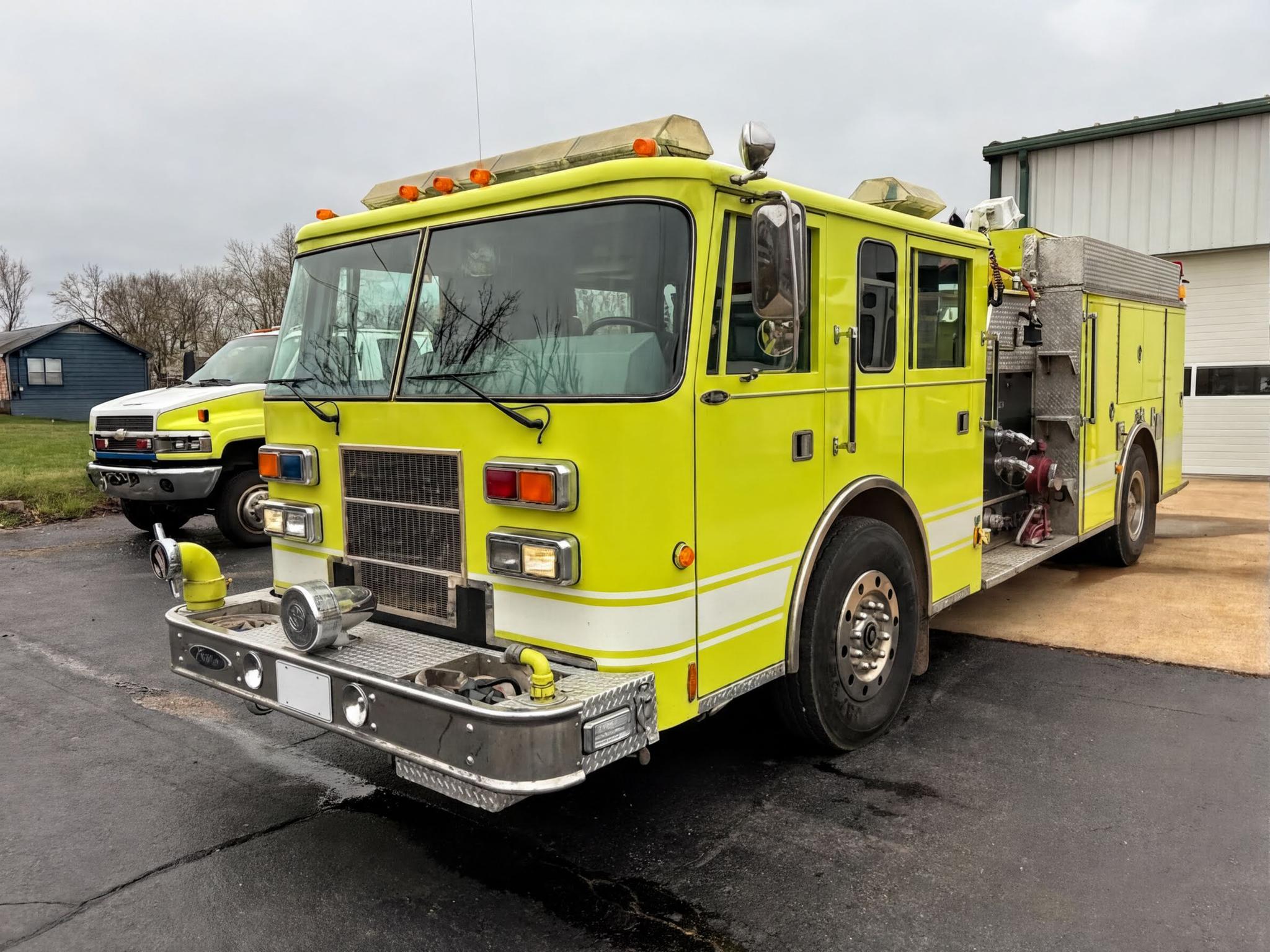 1995 Pierce Pumper - image 1