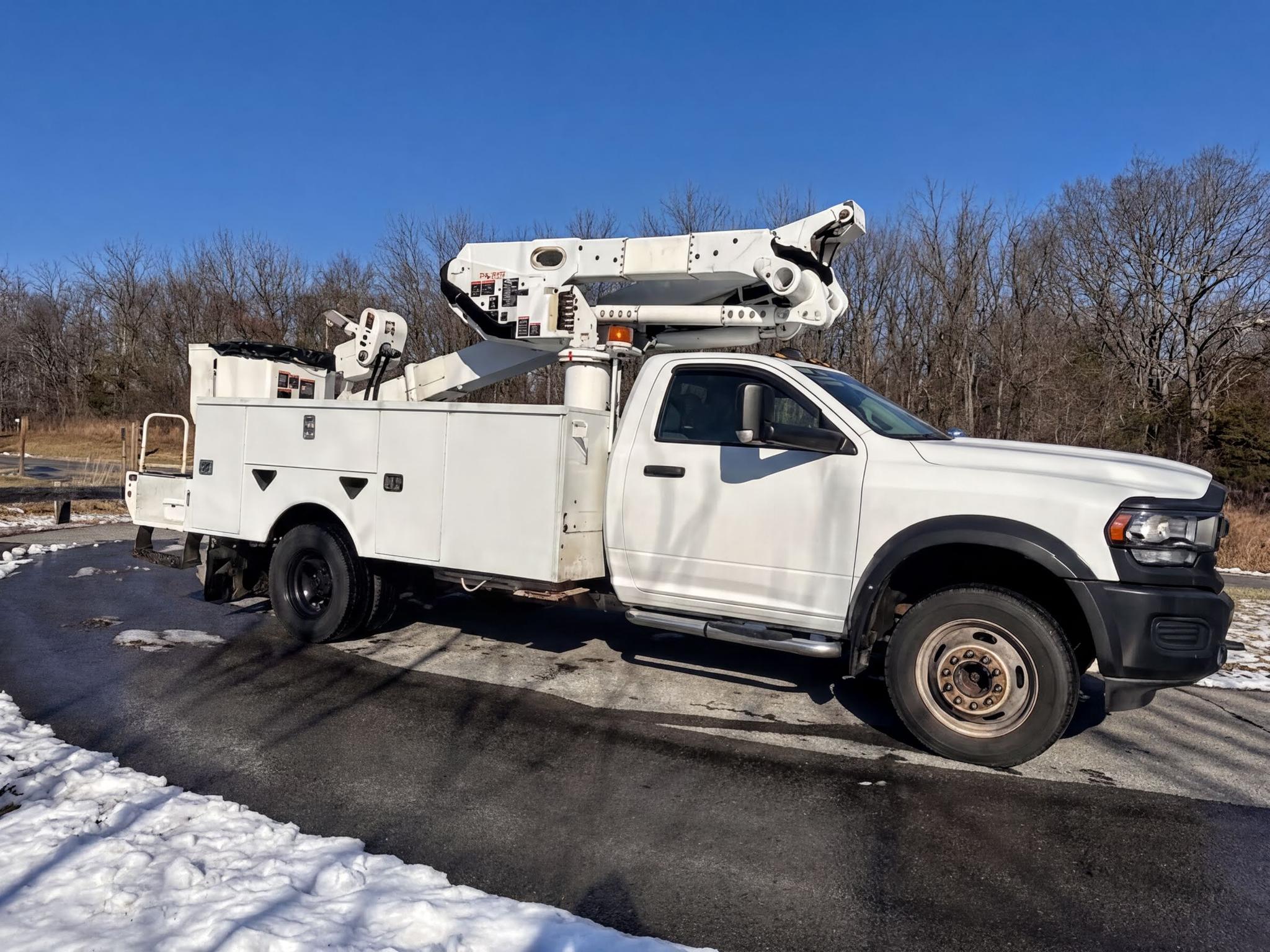 2019 Ram 5500 4x4 Bucket Truck w/ Altec AT41M Boom (46 ft) - image 2