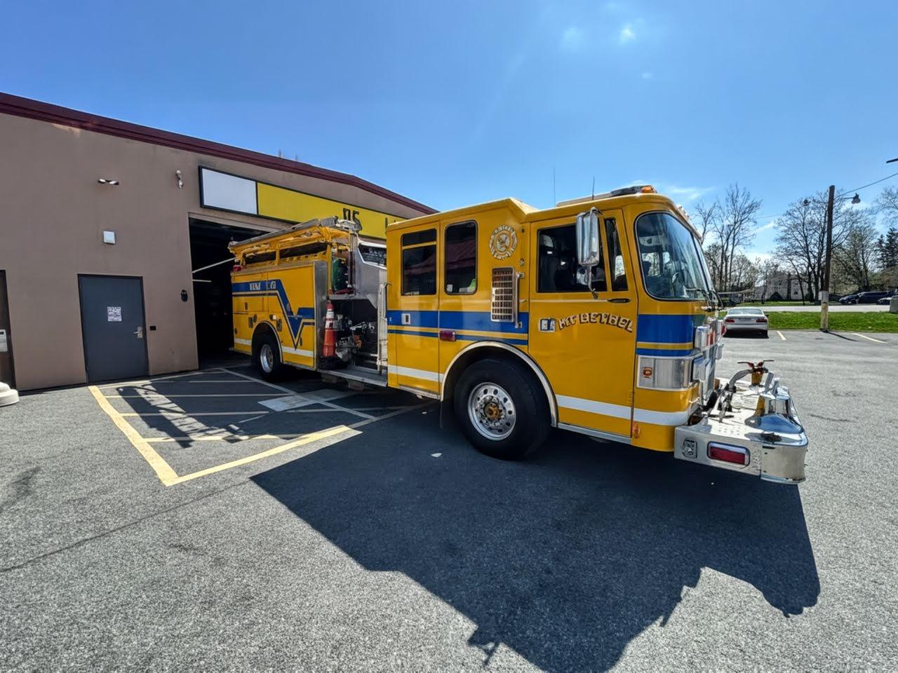 1997 Pierce Enforcer Pumper - image 3