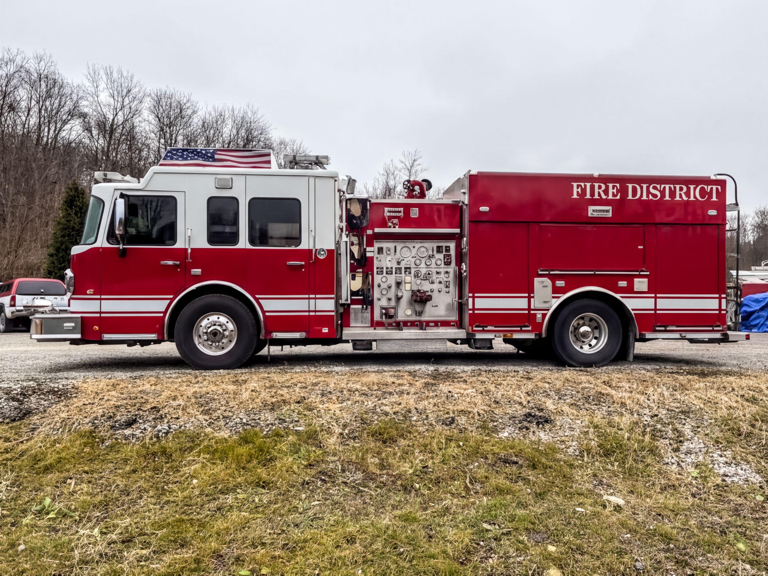 2013 Smeal Spartan Pumper - image 4