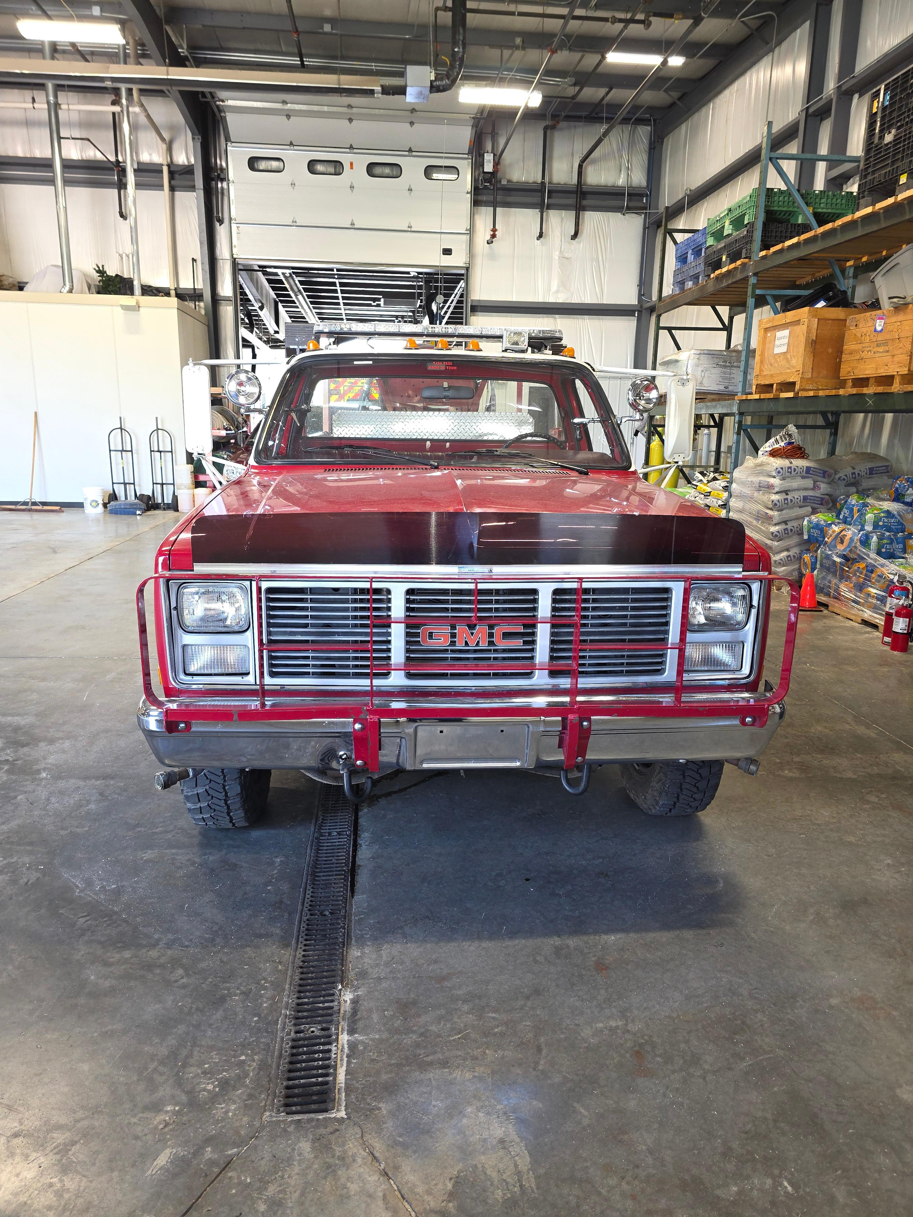 1985 GMC - image 7