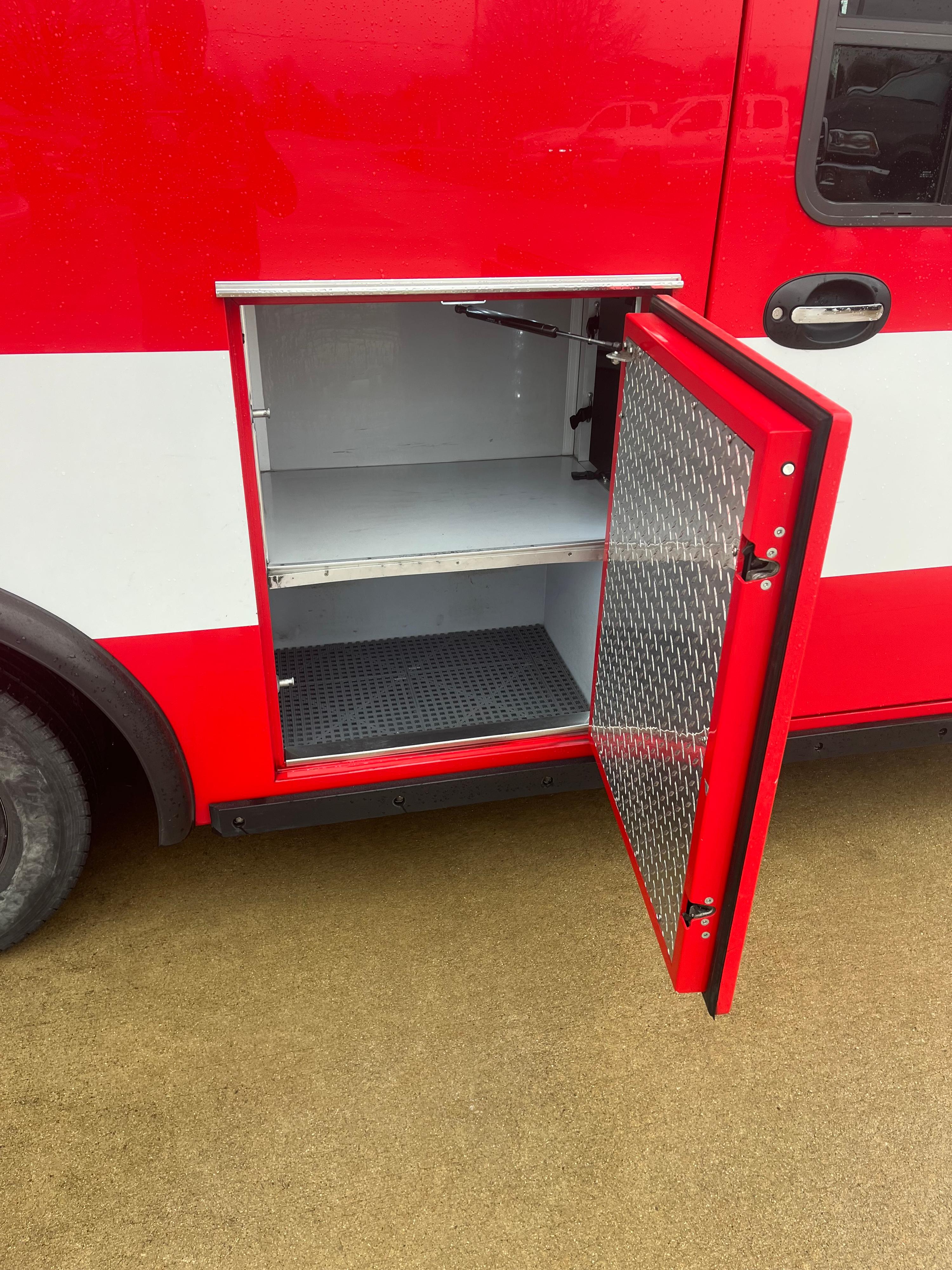 2019 Ford E-450 Wheeled Coach Type III - image 18