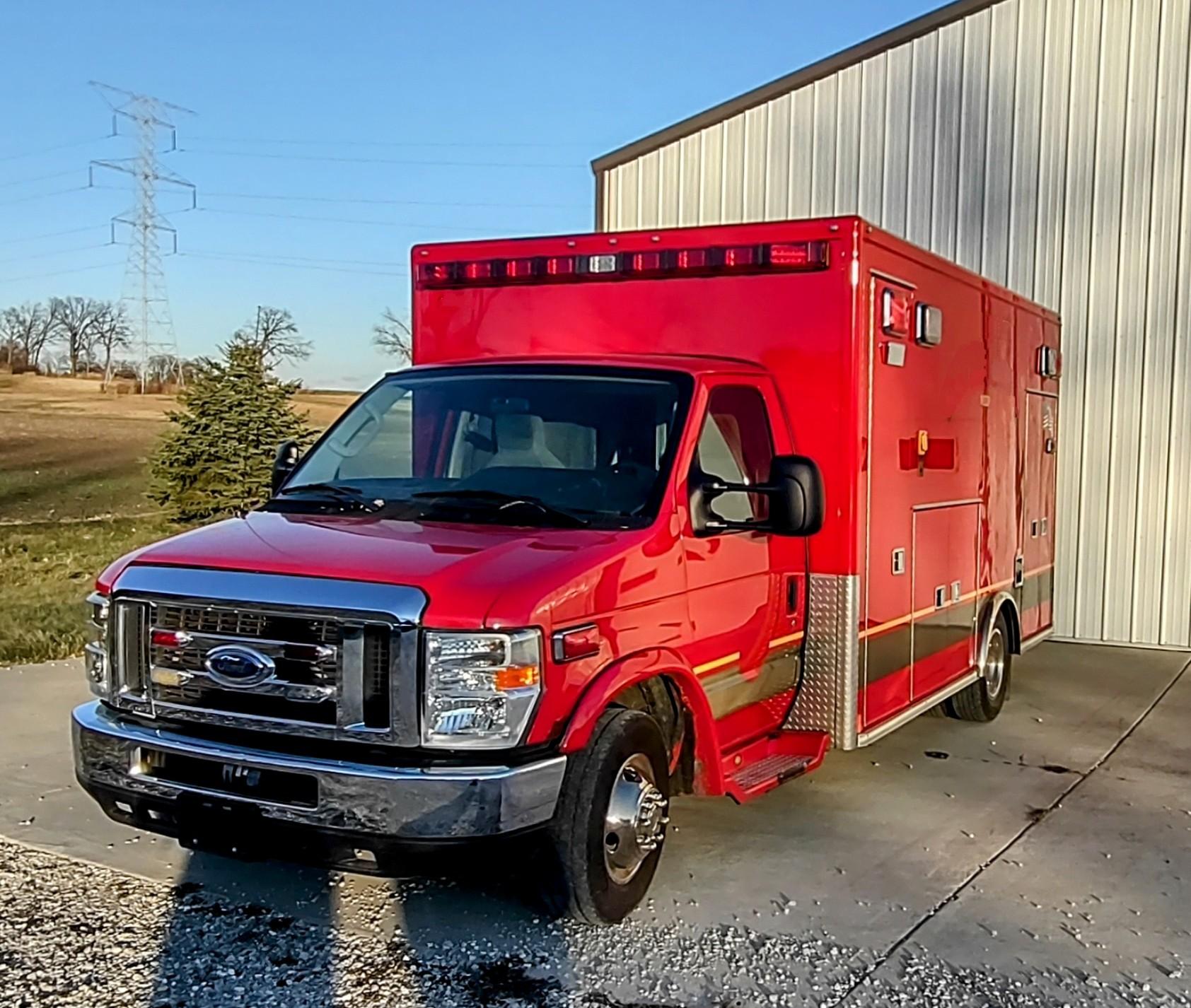 2010 MedTec Ford Type III Ambulance - image 18