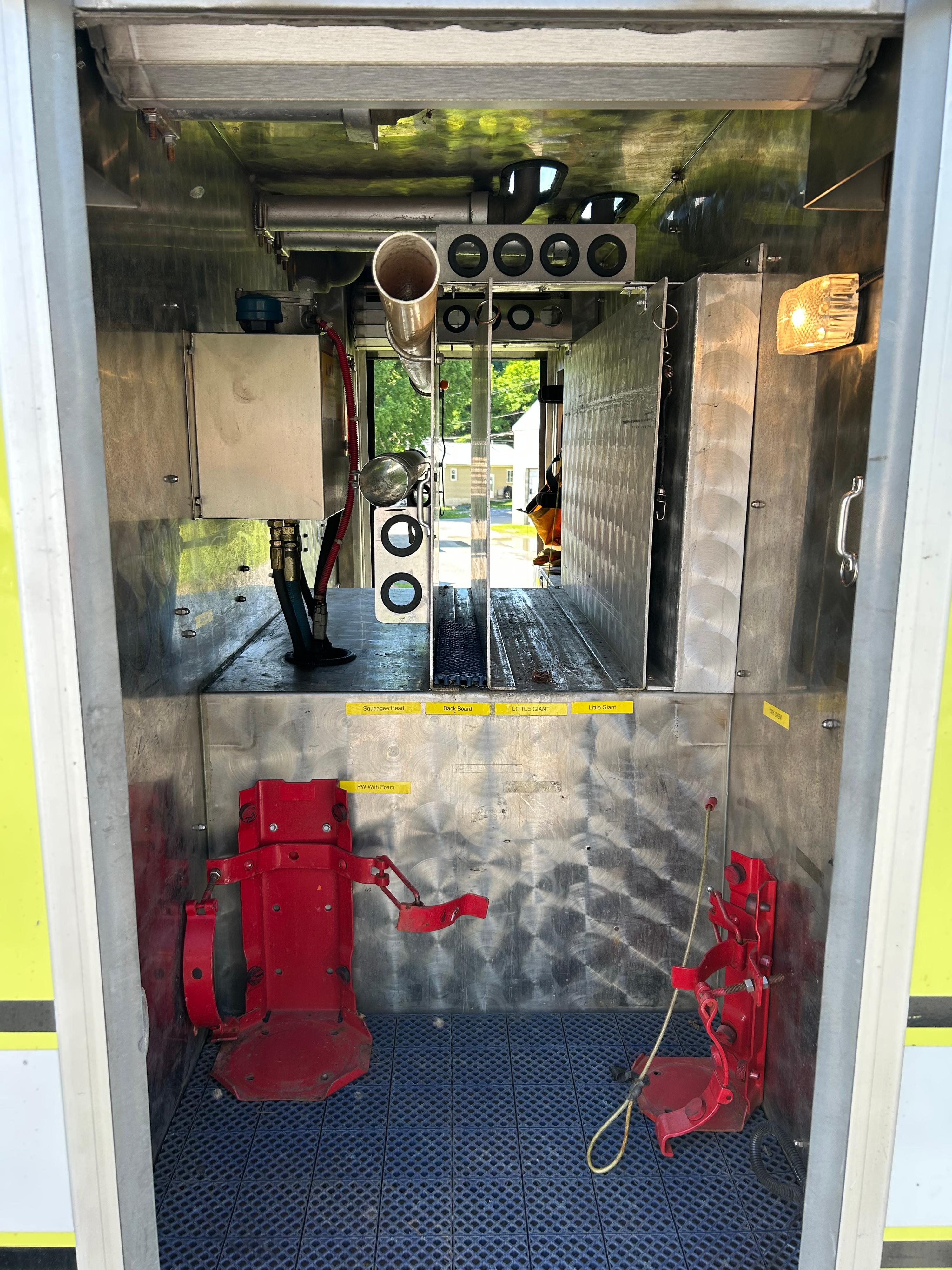 1997 Spartan/New Lexington Engine (1750/1000) - image 30